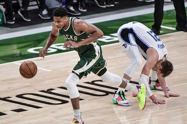 在線(xiàn)觀(guān)看nba免費直播